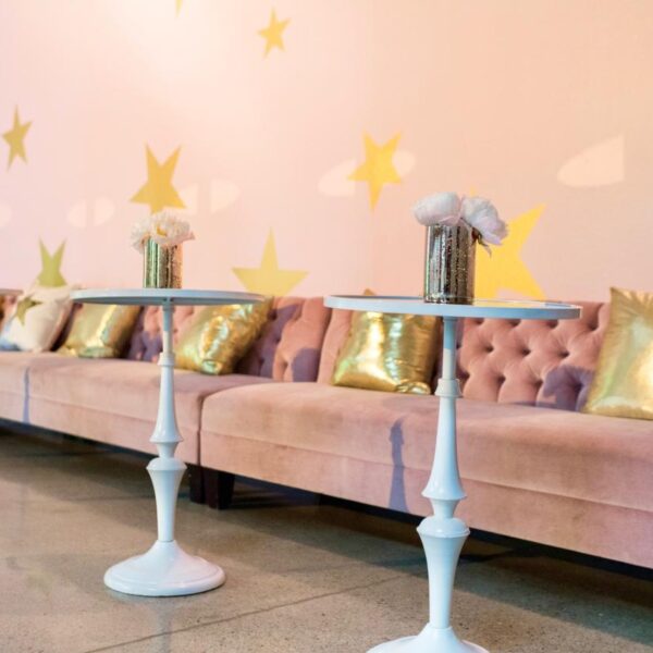 ET-CASUAL-047 | ROUND WHITE FRAME SIDE TABLE WITH MIRRORED TOP