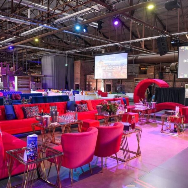 SS-518 | VELVET TUFTED BACK SOFA RED