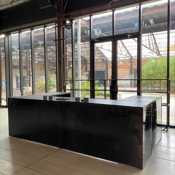 BAR-010 | 6' BAR BACK BLACK FRAME WITH PLEXI