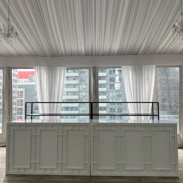 BAR-080 | 6FT GEO WINDOW BAR WHITE FRAME WHITE PLEXI