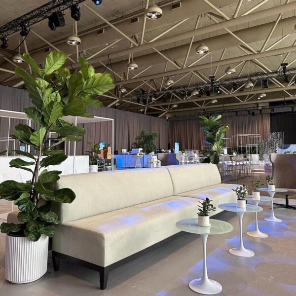 ET-020 | WHITE TULIP ROUND ACCENT TABLE WHITE PLEXI TOP