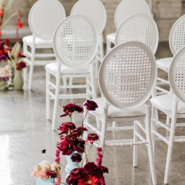 CH-081 | WIMBLEDON DINING CHAIR WHITE WITH WHITE SEAT