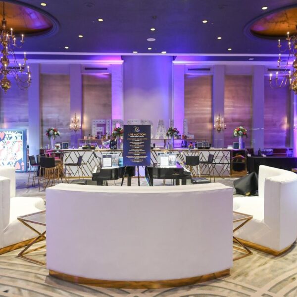 SS-485 | ELOISE BANQUETTE WHITE