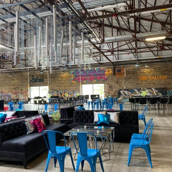 ET-059 | OSCAR END TABLE CHROME FRAME WITH CLEAR GLASS TOP