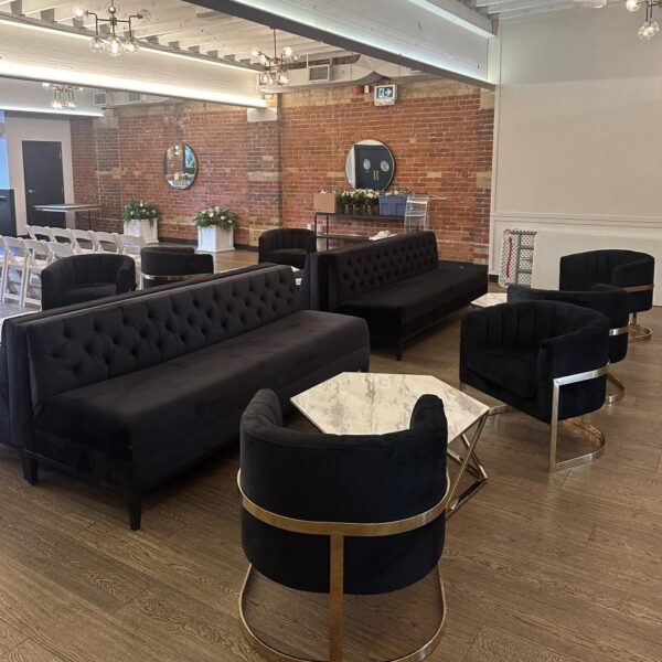 SS-615 | ROUND VELVET GOLD FRAME SINGLE CHAIR BLACK