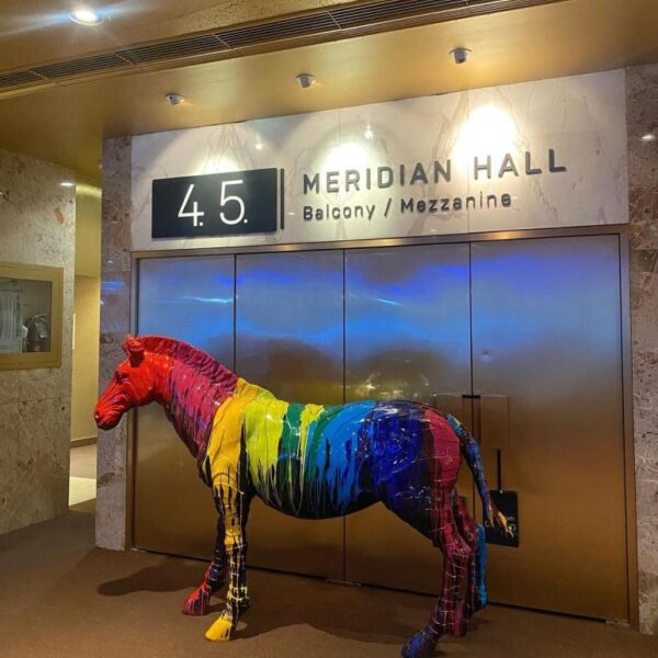 MISC-ZOO-039 | LARGE PAINT SPLATTER HORSE