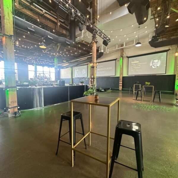 CRU-033 | SQ. GOLD FRAME CRUISER TABLE WITH PLEXI TOP