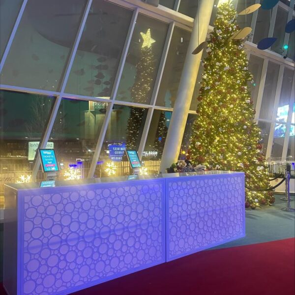 BAR-045 | 4FT GEO BUBBLE BAR WHITE FRAME WHITE PLEXI