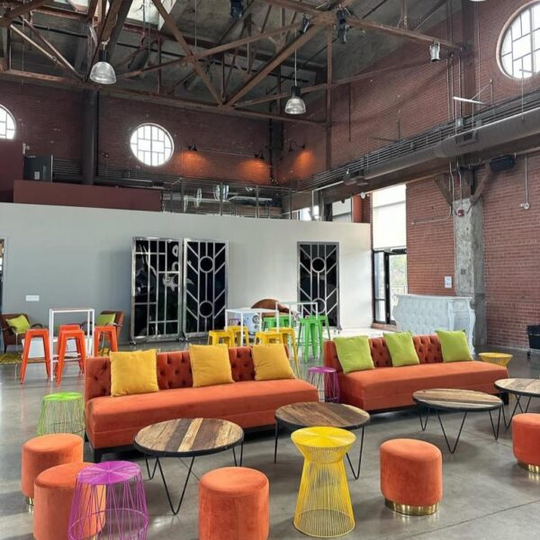 SS-435 | ROUND VELVET OTTOMAN NAPLES ORANGE