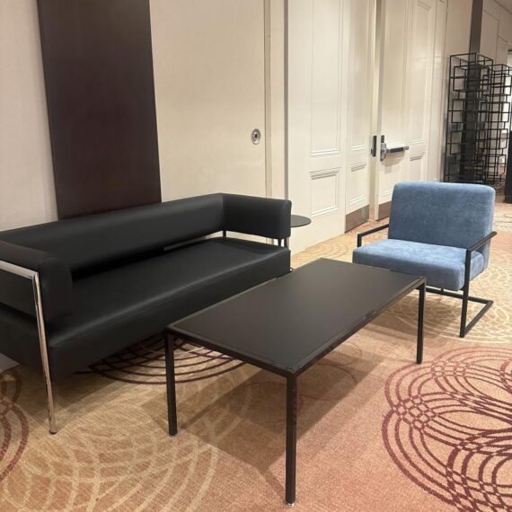 SS-636 | SQUARE SINGLE CHAIR OCEAN BLUE FABRIC WITH BLACK FRAME