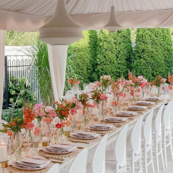 CASUAL-099 | 10FT WHITE WASH WOOD DINING TABLE