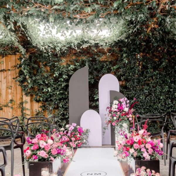 CH-063 | LINCOLN CHAIR BLACK