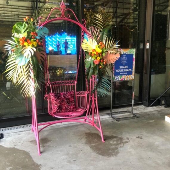 MISC-PROP-080 | LARGE SWING