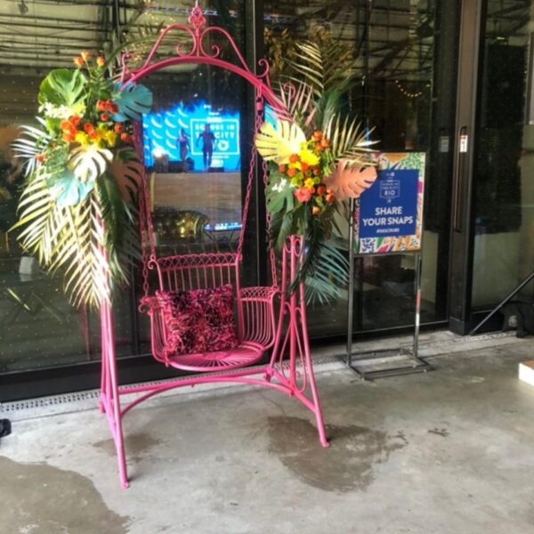 MISC-PROP-080 | LARGE SWING