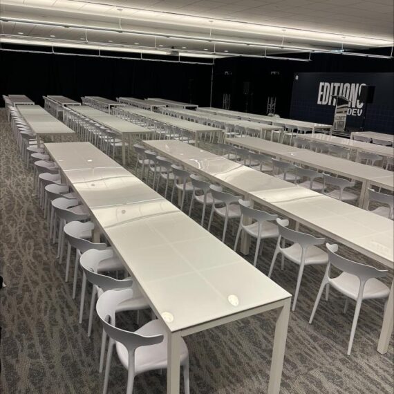 CASUAL-072 | 6FT WHITE FRAME DINING TABLE SEAMLESS WITH PLEXI TOP