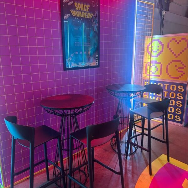 BS-121 | SHELBY BARSTOOL BLACK