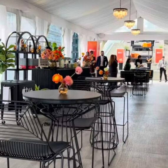 BS-098 | MAZE WIRE BARSTOOL BLACK