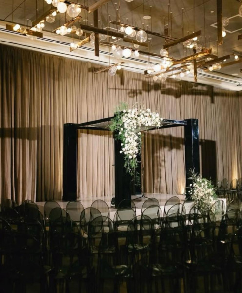 CH-144 | SMOKE ACRYLIC ROUND BACK CHAIR