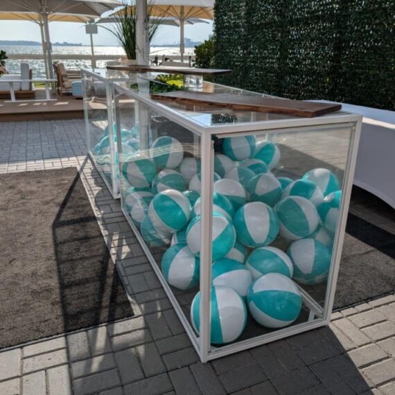 BAR-011 | 6FT BAR WHITE FRAME WITH PLEXI