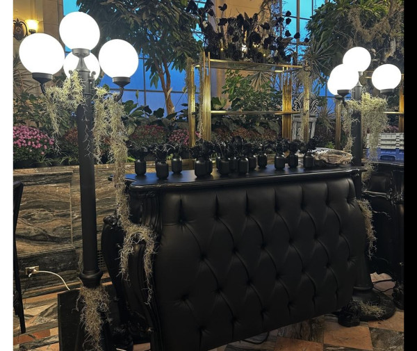 BAR-069 | GEO GATSBY WINE SHELF GOLD FRAME CLEAR PLEXI