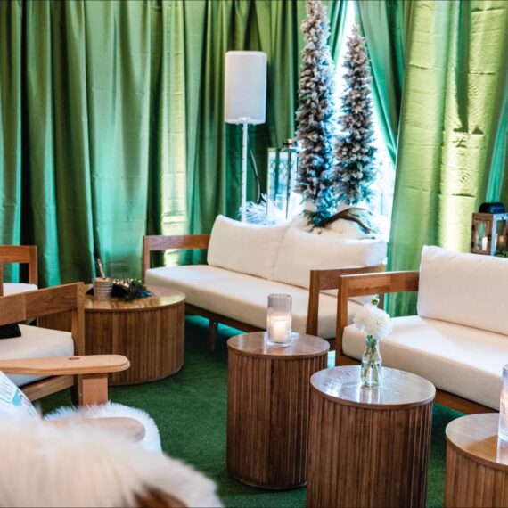 SS-700 | NIAGARA NATURAL WOOD SOFA WITH LINEN FABRIC CUSHIONS