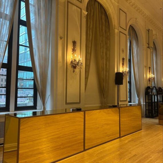 BAR-033 | 6FT BAR GOLD FRAME WITH PLEXI