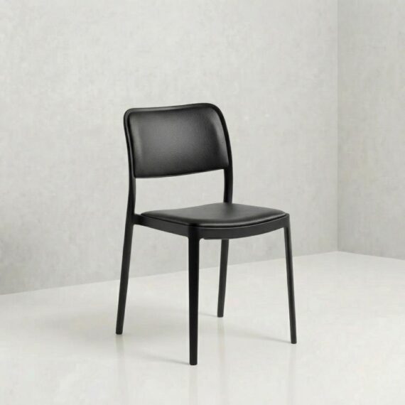 CH-205 | GRIFFIN CHAIR BLACK LEATHER