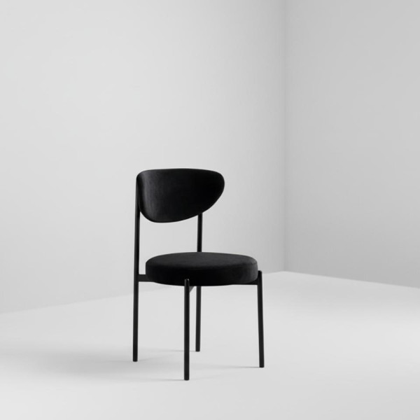 CH-255 | LEVI CHAIR BLACK FRAME