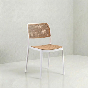 CH-140 | GRIFFIN WHITE CHAIR NATURAL CANE