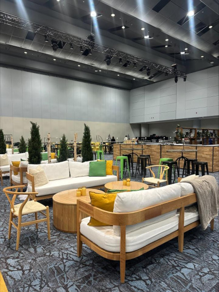 SS-700 | NIAGARA NATURAL WOOD SOFA WITH LINEN FABRIC CUSHIONS